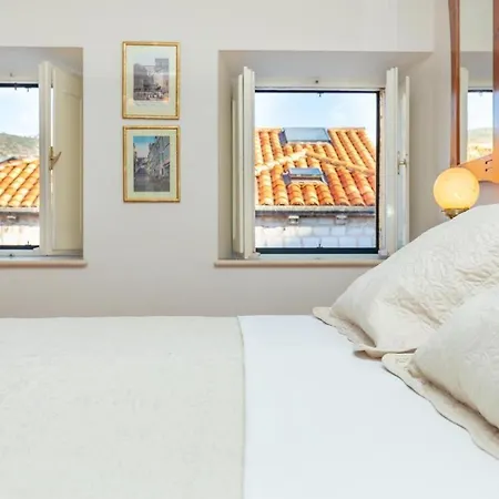 Placa 2 * Ragusa